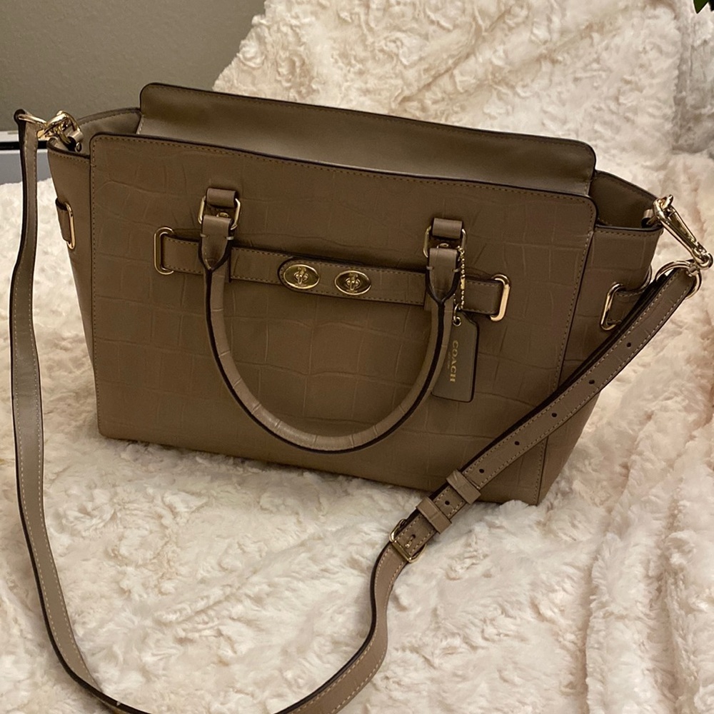 Coach purse                            NWOT